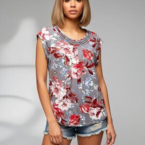 NWT Anthropologie Daniel Rainn Gray and Red Floral Cap Sleeve Top Size PXS